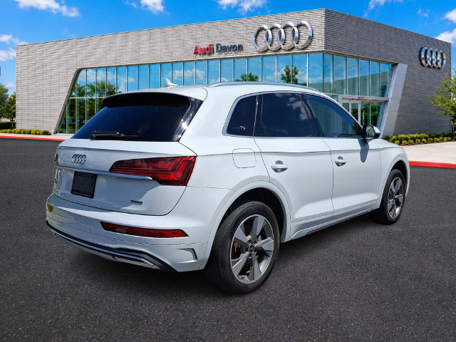 Used 2023 Audi Q5 Premium w/ Premium Plus Package AWD/4WD image 6