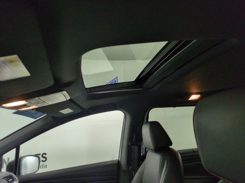 Certified 2024 Honda Odyssey Sport image 24