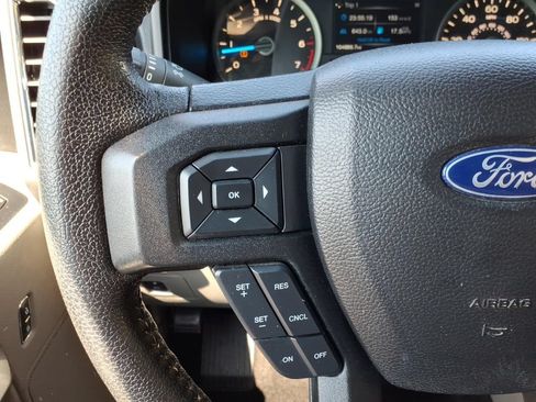 Used 2016 Ford F150 XLT w/ Equipment Group 302A Luxury AWD/4WD image 19