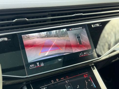 Used 2023 Audi Q7 2.0T Premium w/ Convenience Package image 20