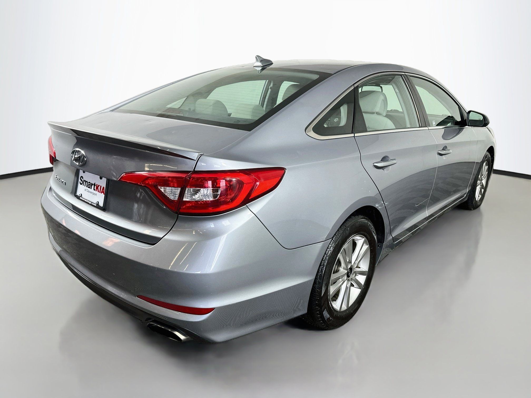 Used 2017 Hyundai Sonata SE FWD image 7