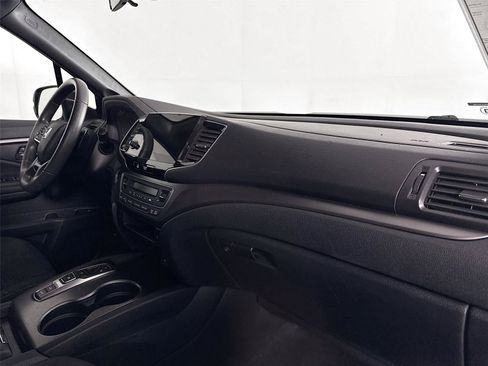 Used 2022 Honda Pilot Sport image 39