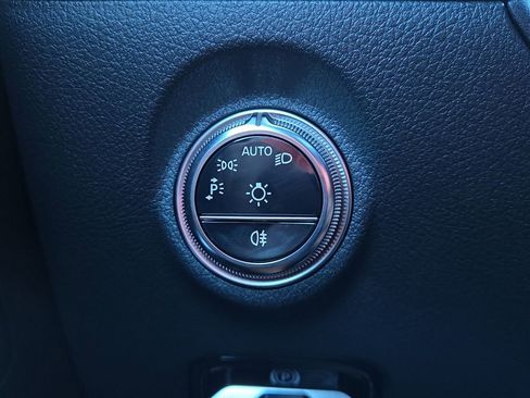 Used 2026 Mercedes-Benz C 300 4MATIC Sedan image 27