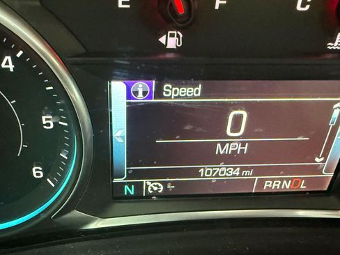 Used 2018 Chevrolet Equinox Premier AWD/4WD image 15