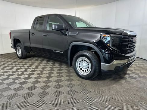 Used 2023 GMC Sierra 1500 Pro w/ Pro Value Package AWD/4WD image 2
