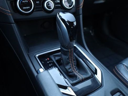 Used 2018 Subaru Crosstrek 2.0i Limited image 23