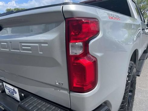 Used 2022 Chevrolet Silverado 1500 LT Trail Boss w/ Convenience Package II AWD/4WD image 34