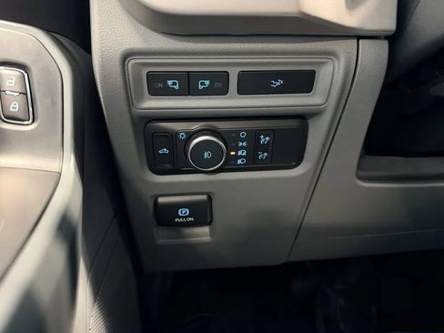 Used 2022 Ford F150 XLT w/ Equipment Group 302A High AWD/4WD image 34