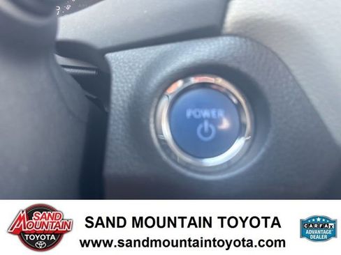 Used 2021 Toyota RAV4 XLE image 19