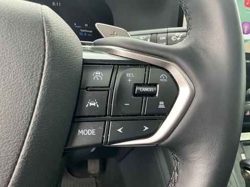 Used 2025 Lexus GX 550 AWD/4WD image 19