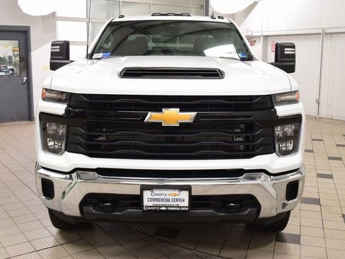 Used 2025 Chevrolet Silverado 3500 W/T w/ WT Convenience Package AWD/4WD image 2