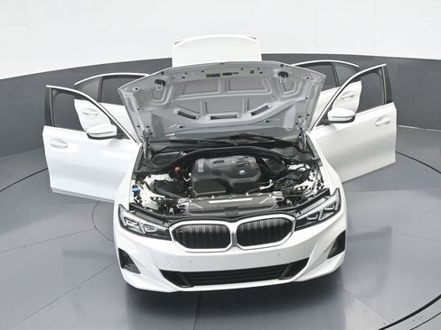 Used 2025 BMW 330i xDrive Sedan image 76