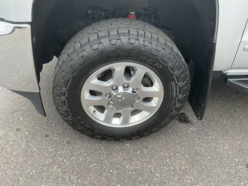 Used 2019 Chevrolet Silverado 3500 LTZ w/ Duramax Plus Package AWD/4WD image 12