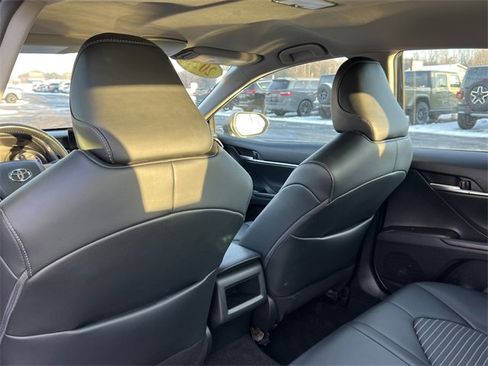 Used 2023 Toyota Camry SE image 28