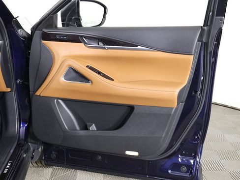 Used 2023 INFINITI QX60 Sensory w/ Cargo Package image 31