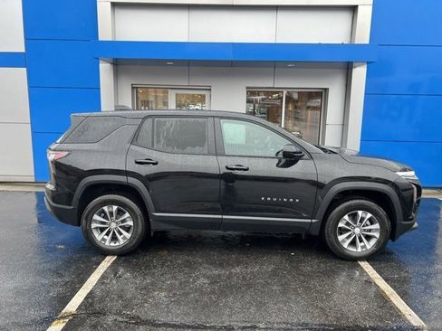 New 2026 Chevrolet Equinox LT image 4