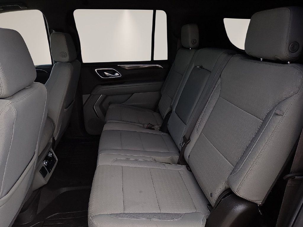 Used 2024 GMC Yukon XL SLE w/ Gmc Pro Safety Plus Package AWD/4WD image 13