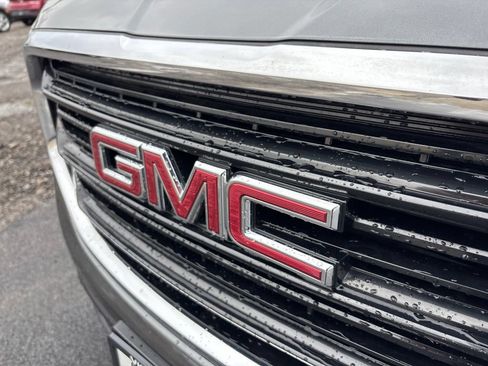 Used 2019 GMC Terrain SLE FWD image 9