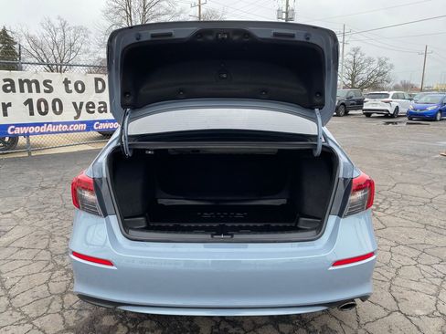 Used 2023 Honda Civic Sport image 4