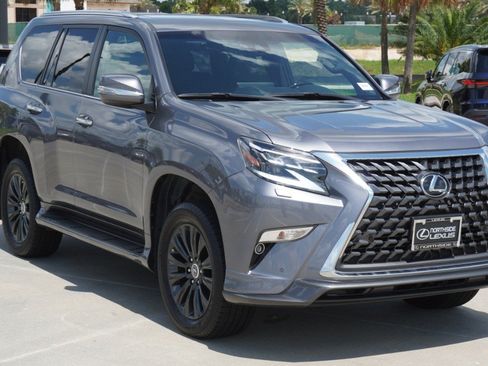 Certified 2023 Lexus GX 460 Premium w/ Accessory Package AWD/4WD image 3
