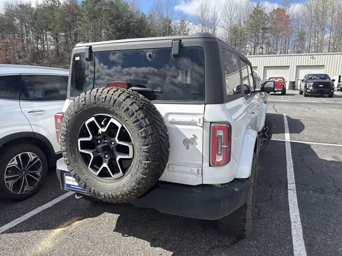 Used 2023 Ford Bronco Outer Banks image 18