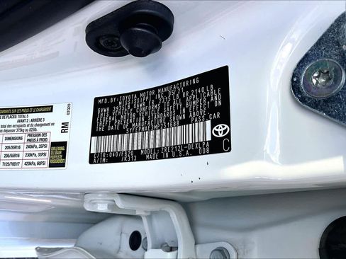 Used 2021 Toyota Corolla LE image 33