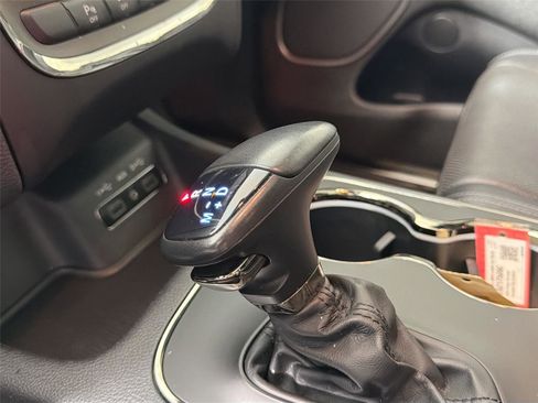 Used 2020 Dodge Durango R/T w/ Blacktop Package RWD image 16