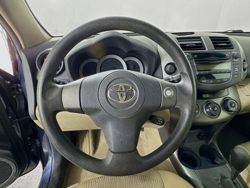 Used 2010 Toyota RAV4 2WD image 11