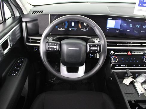 Certified 2026 Hyundai Santa Fe SE FWD image 8