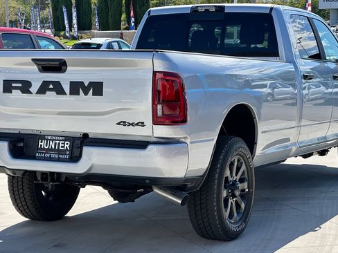 New 2026 RAM 2500 Big Horn AWD/4WD image 8