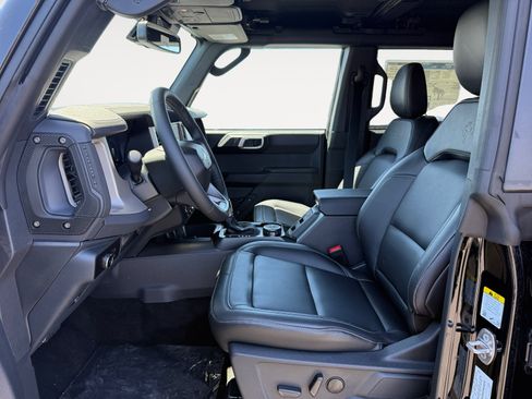 New 2026 Ford Bronco Outer Banks AWD/4WD image 10