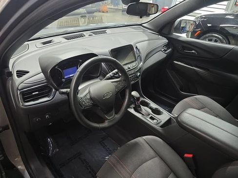 Used 2023 Chevrolet Equinox RS AWD/4WD image 18