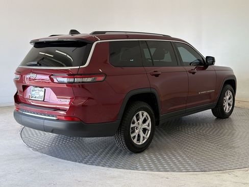 Used 2021 Jeep Grand Cherokee L Limited AWD/4WD image 9