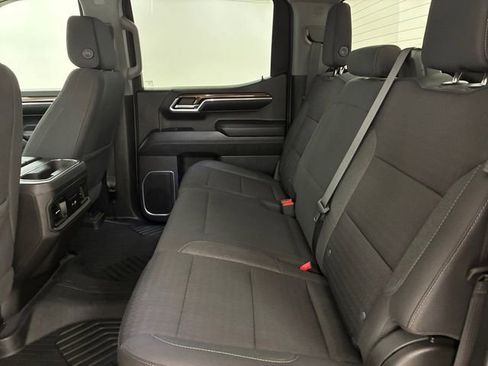 Used 2023 Chevrolet Silverado 1500 LT image 18