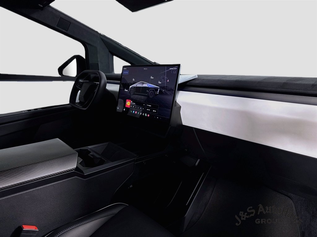 Used 2024 Tesla Cybertruck Cyberbeast AWD/4WD image 37
