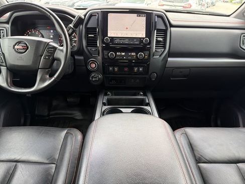 Used 2021 Nissan Titan PRO-4X w/ Pro-4x Convenience Package AWD/4WD image 9