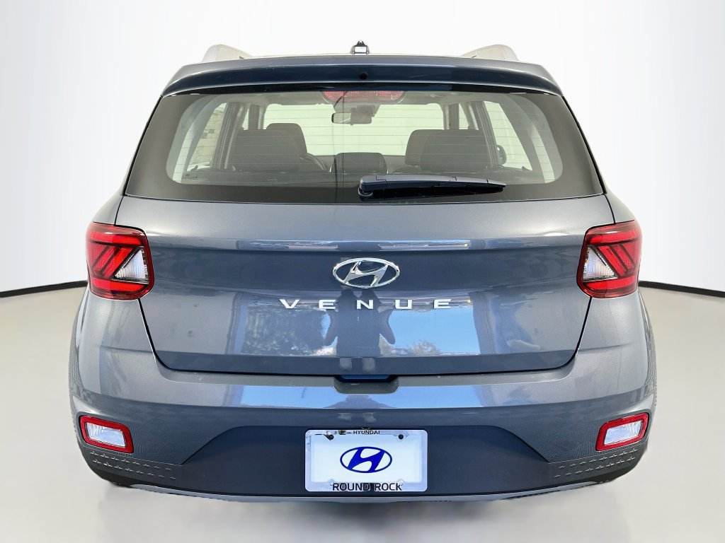 New 2026 Hyundai Venue SEL FWD image 6