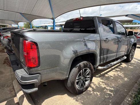 Used 2019 Chevrolet Colorado LT w/ LT Convenience Package RWD image 8
