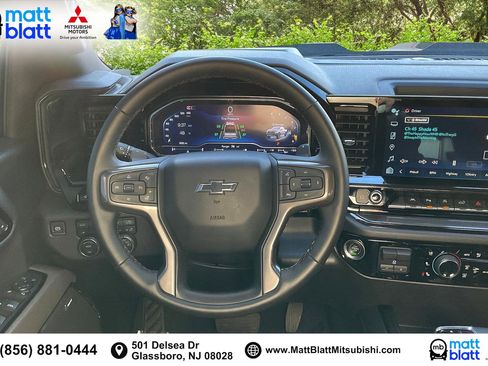 Used 2024 Chevrolet Silverado 1500 ZR2 image 6