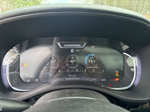 New 2026 RAM 1500 Laramie AWD/4WD image 11