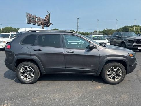 Used 2019 Jeep Cherokee Trailhawk w/ Cold Weather Group AWD/4WD image 11