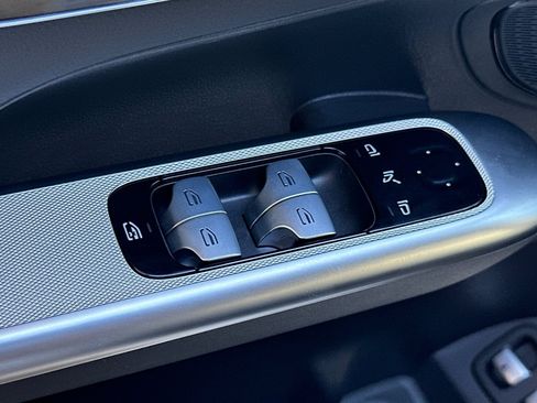 Certified 2025 Mercedes-Benz GLC 350e 4MATIC image 13