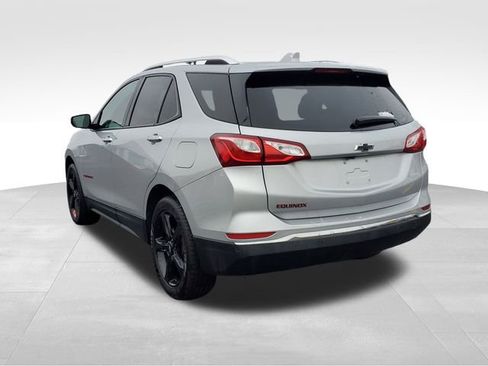 Certified 2020 Chevrolet Equinox Premier w/ Premier Redline Edition image 3