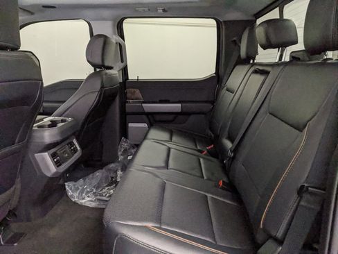 New 2025 Ford F350 Lariat w/ Lariat Ultimate Package image 23