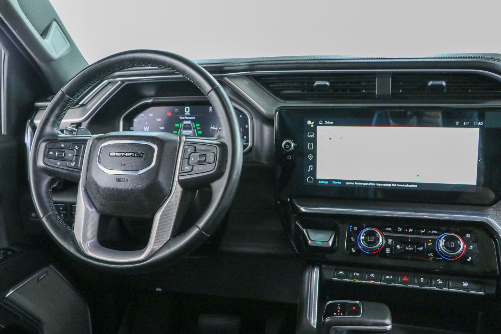 Used 2023 GMC Sierra 1500 Denali w/ Denali Reserve Package AWD/4WD image 18