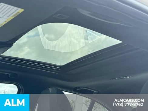 Used 2025 BMW 330i Sedan RWD image 36