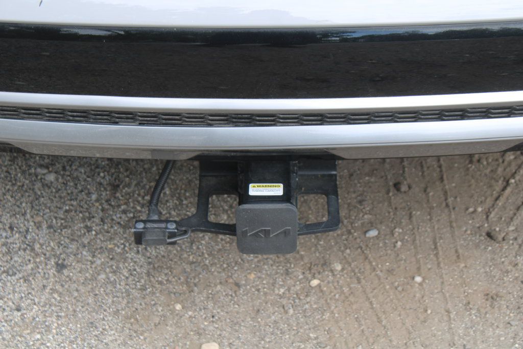 Certified 2023 Kia Sorento EX w/ Panoramic Sunroof Package FWD image 9