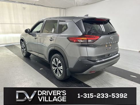Used 2023 Nissan Rogue SV AWD/4WD image 7
