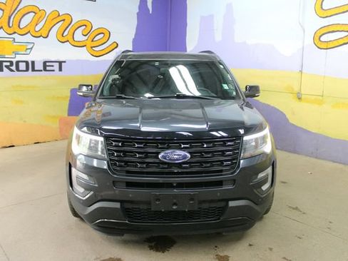 Used 2017 Ford Explorer Sport AWD/4WD image 7