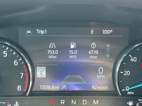 Used 2020 Ford Explorer XLT w/ Equipment Group 202A AWD/4WD image 46